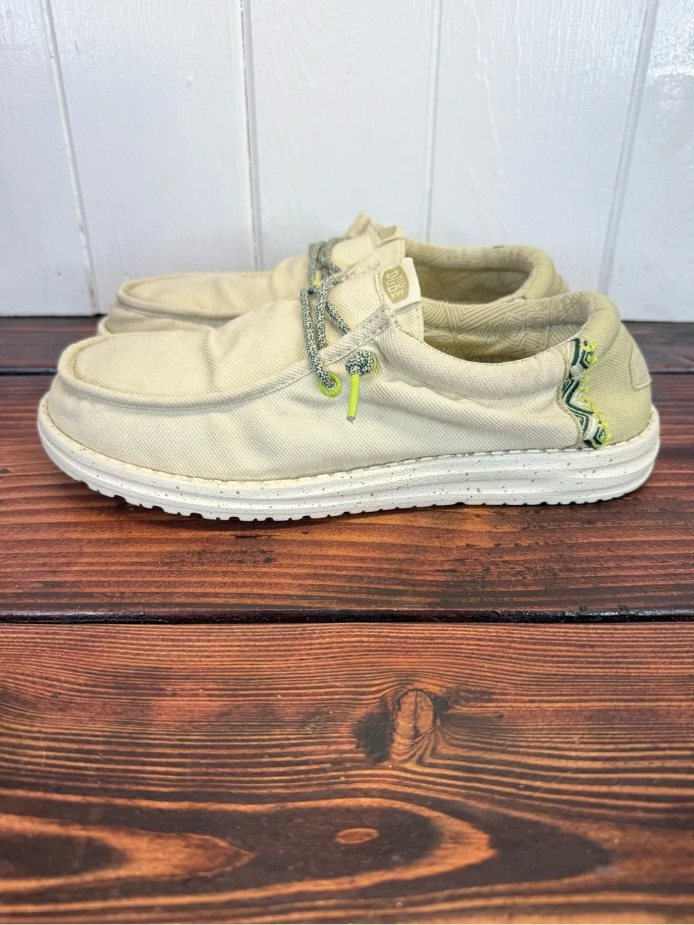 Hey Dude Wally Coastline Stone White Slip-On Shoes Men’s Size 10